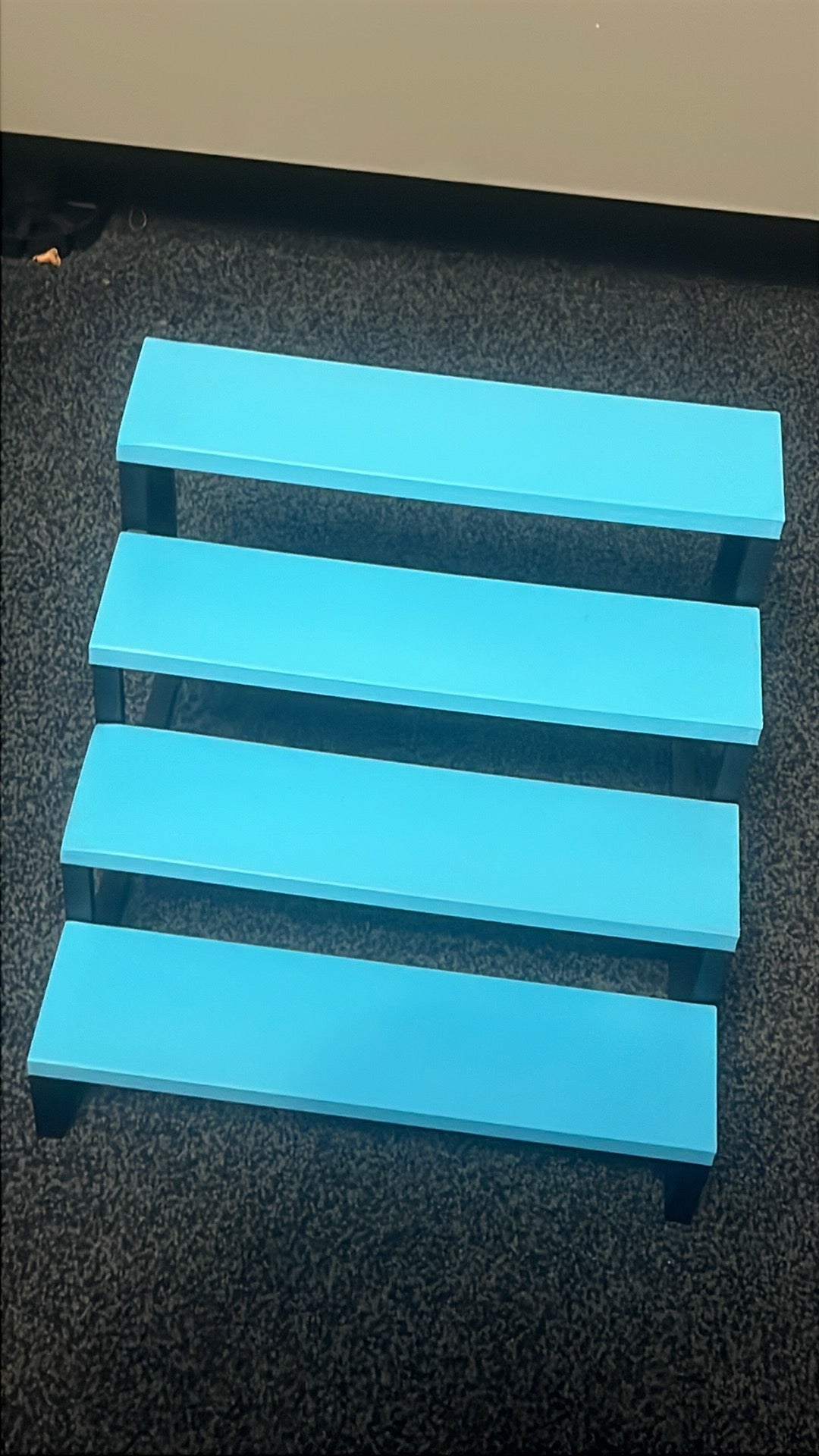 Display shelf’s